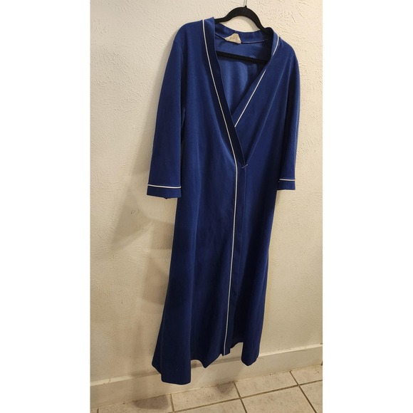 Vanity Fair Robe Womens Medium Blue Wrap Housecoat Piping 3/4 Sleeve READ - Picture 1 of 11